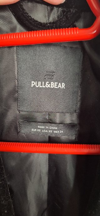 Americana de Terciopelo Negra Pull&Bear