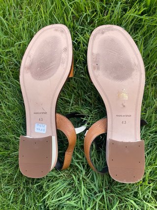 Sandalias Brenda Zaro Piel Talla 43 *SIN ESTRENAR*