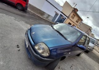 Renault Clio 2001