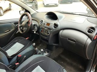 Toyota Yaris 2005