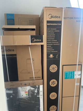 Set de Electrodomésticos Midea a Estrenar