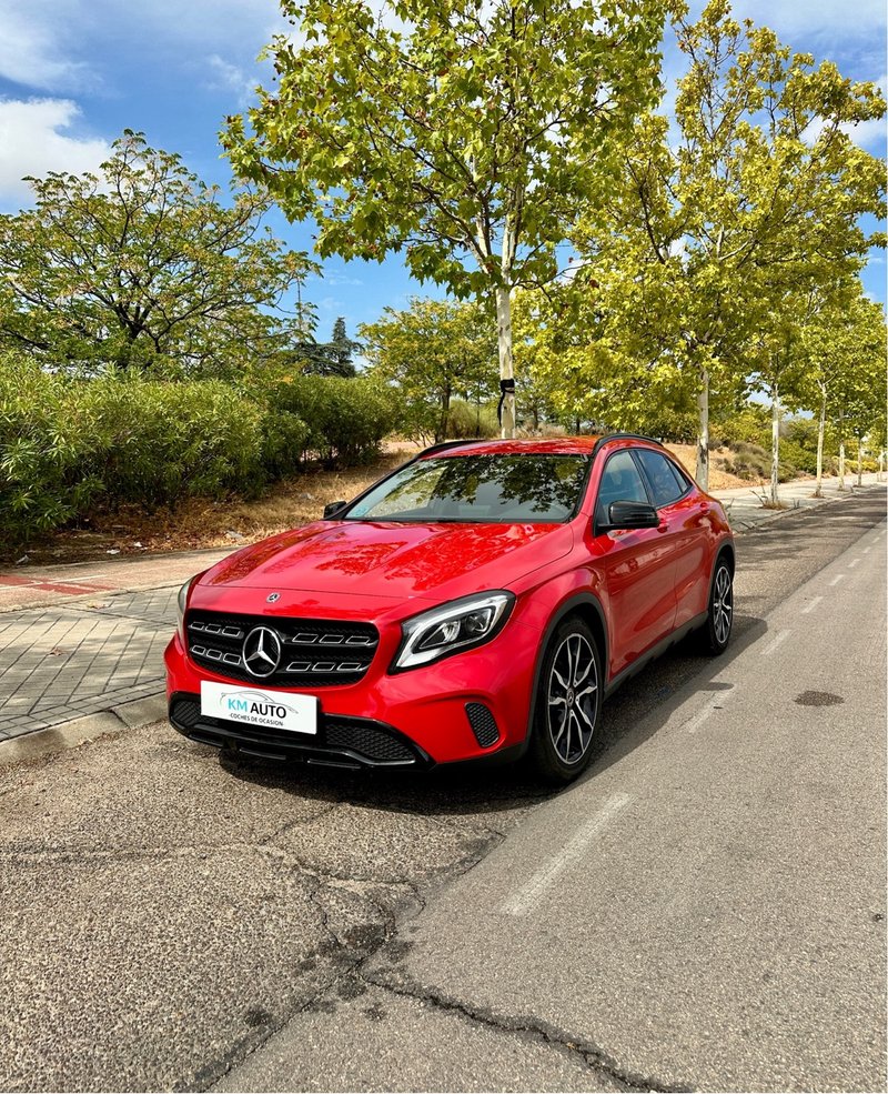 Mercedes-Benz GLA 200 7G-DCT X156 2019