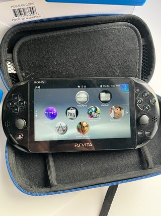 PS Vita Star Wars + 4 Juegos