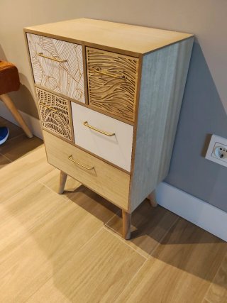 Mesita 5 cajones madera diseño hojas