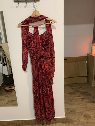 Vestido largo estampado rojo y negro
