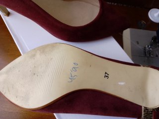Zapatos de Tacón Burdeos y Dorados