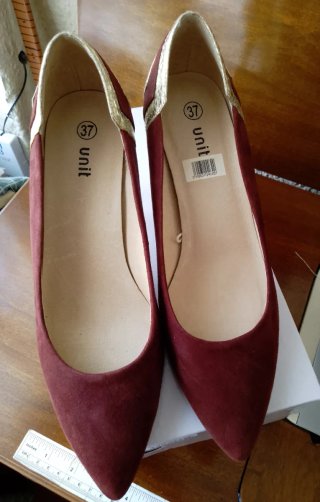 Zapatos de Tacón Burdeos y Dorados