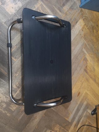 Reposapiés IKEA Negro