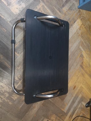 Reposapiés IKEA Negro
