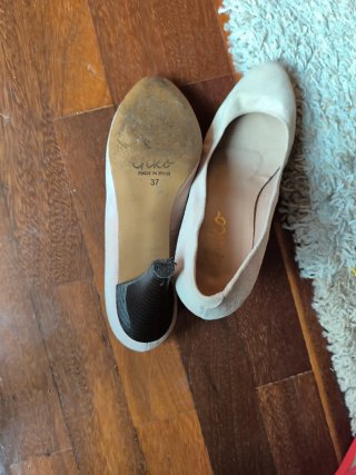 Zapatos tacón bajo