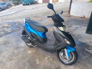 Scooter Kymco Movie 125XL