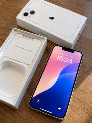 iPhone 13 256GB