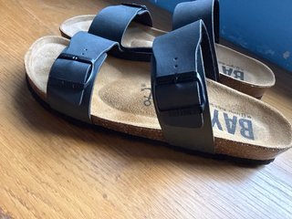 Bayton Talla 44 Sandalias Negro Un Uso