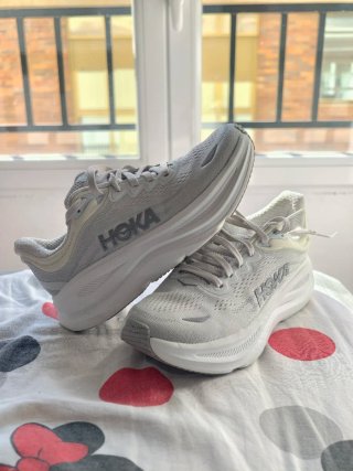 Zapatillas Hoka Bondi 9