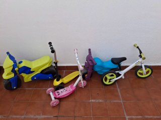 Lote motos y patinetes infantiles