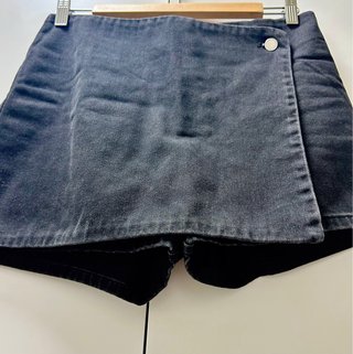 Falda pantalón negra cruzada