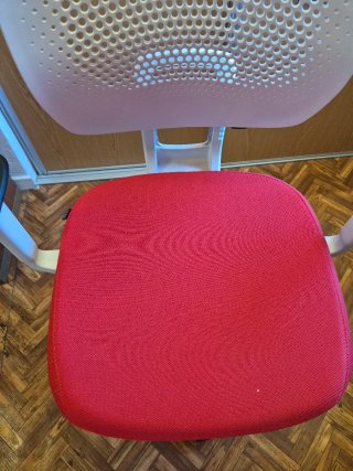 Silla Giratoria con Reposapiés