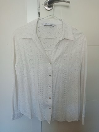 Camisa Blanca Bordado Perforado Zara