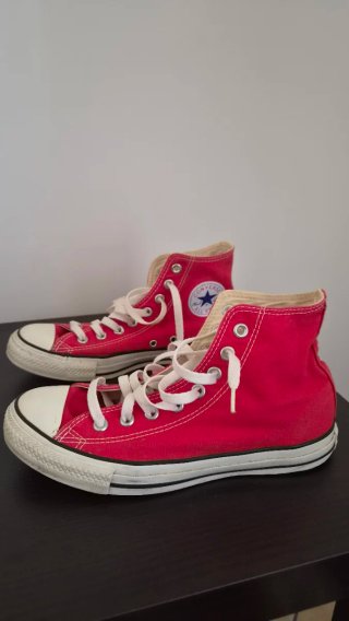 Converse All Star rosse
