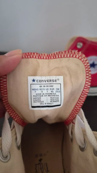 Converse All Star rosse