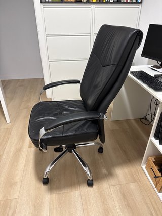 Silla de escritorio negra