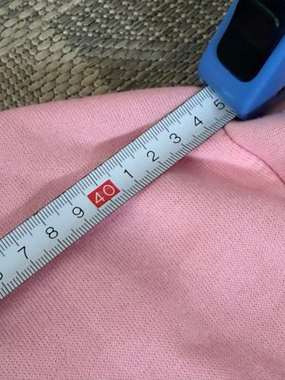 sudadera rosa de stranger things