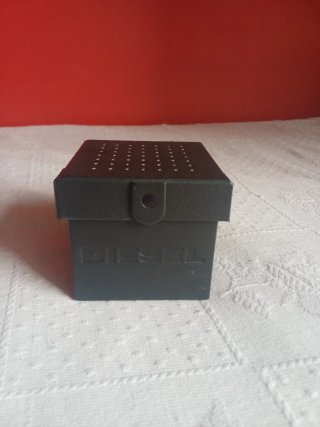 DIESEL RASP DZ4443 – IMPONENTE Y A ESTRENAR