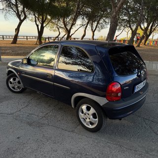 Opel Corsa 2000