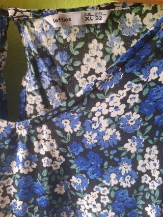 Vestido estampado floral Lefties Talla XL