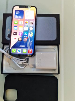 iPhone 12 Pro, 100% Batería