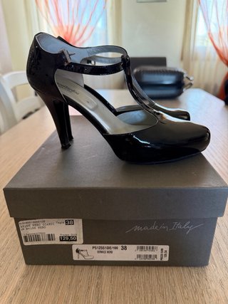 Scarpe Nero Giardini donna tacco alto nere vernice