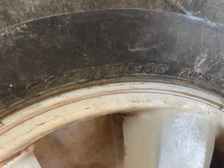 Rueda con llanta 225/70/R16
