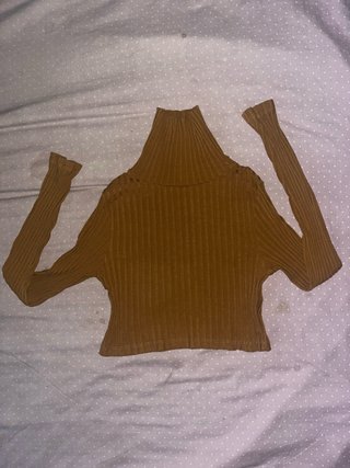Top de Cuello Alto Acanalado Marrón