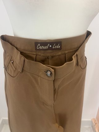 Pantalones beige/marrón
