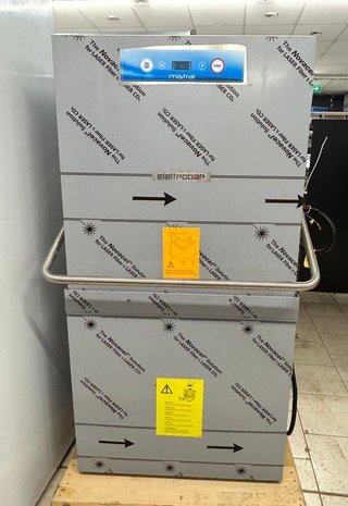 Lavavajillas de cúpula Elettrobar profesional