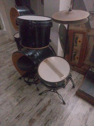 Batería Acústica Negra