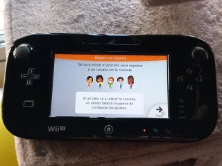 Nintendo Wii U Negra + Accesorios