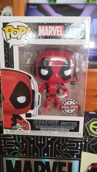 Funko Pop! Caja Misteriosa Marvel Deadpool