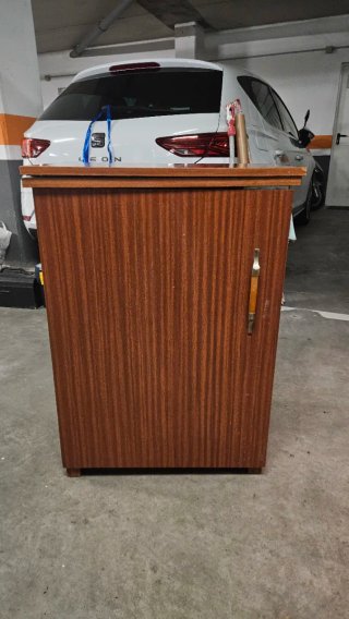 Máquina de coser Singer años 70 con mueble