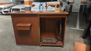 Máquina de coser Singer años 70 con mueble
