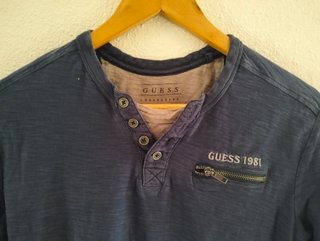 Camiseta Guess Henley Azul