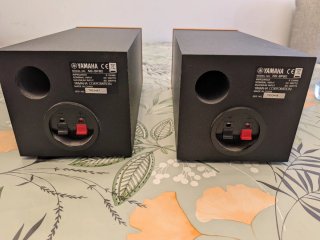 Altavoces Yamaha NS-BP80