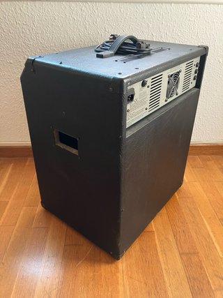 Amplificador de Bajo Laney R4 300W