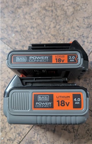 Soporte Porta 4 Baterías Black and decker 18v