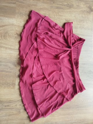 Falda capas con lazo y pantalón interior