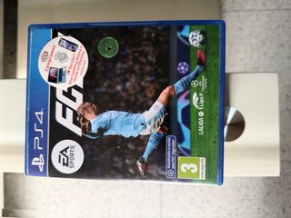 PS4 Pro Negra