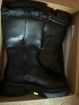 Botas altas mujer negras con pelo