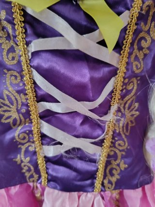Disfraz de Rapunzel con Peluca