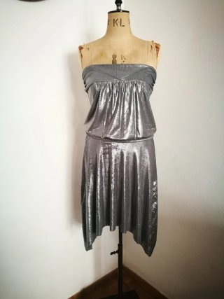 Vestido de Fiesta Plateado Estilo 80s