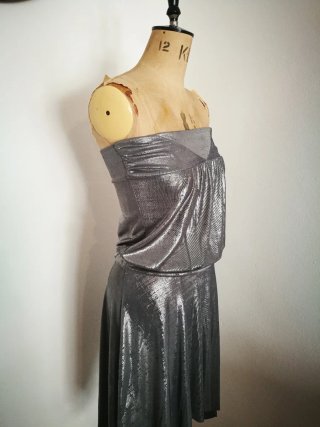 Vestido de Fiesta Plateado Estilo 80s